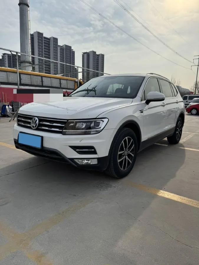 2018 Volkswagen Tiguan L 1.4T 150HP L4 6DCT,autocango,china used car exporter,china ev exporter,chinese used car exporter,chinese used ev exporter