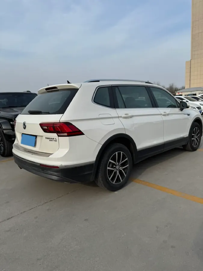 2018 Volkswagen Tiguan L 1.4T 150HP L4 6DCT,autocango,china used car exporter,china ev exporter,chinese used car exporter,chinese used ev exporter