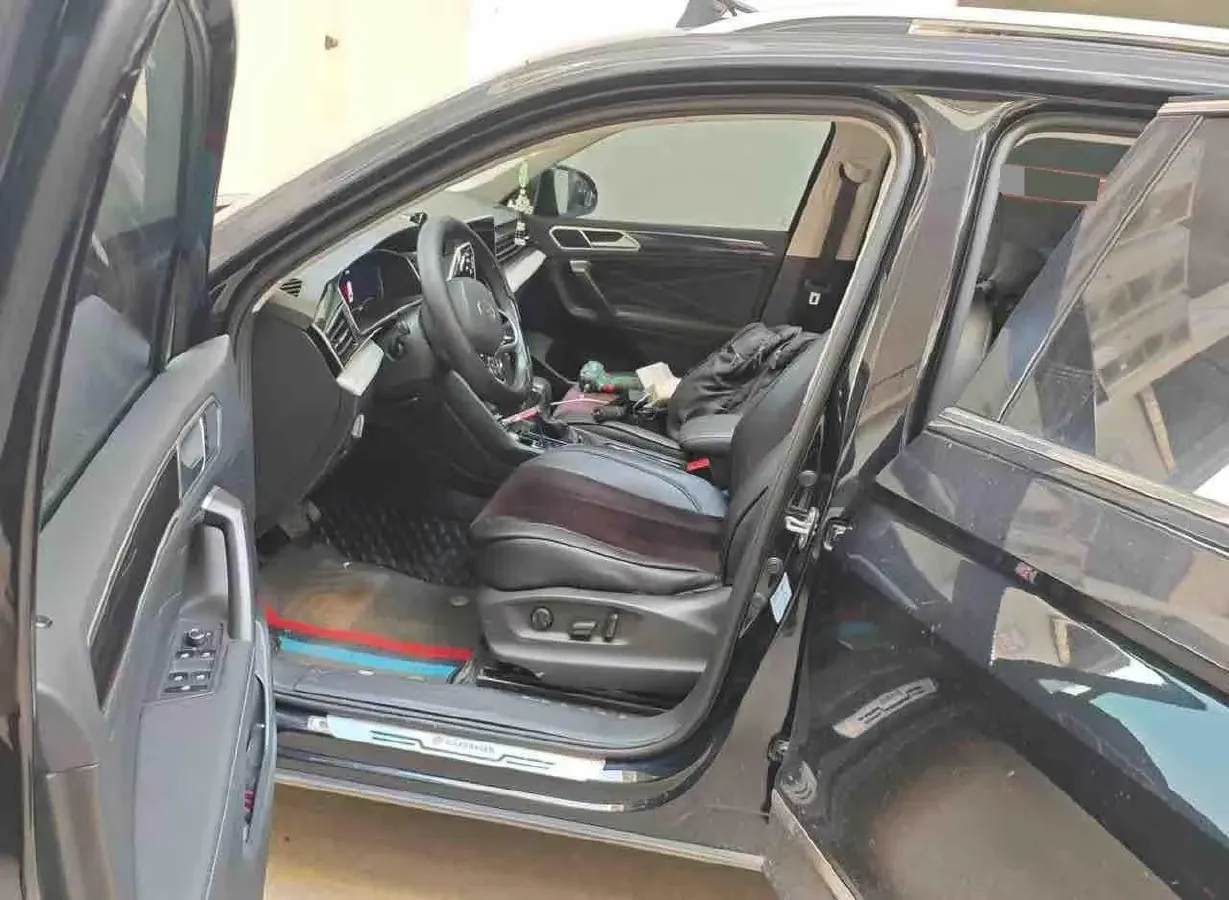 2023 Volkswagen Tiguan L 1.4T 150HP L4 7DCT,autocango,china used car exporter,china ev exporter,chinese used car exporter,chinese used ev exporter