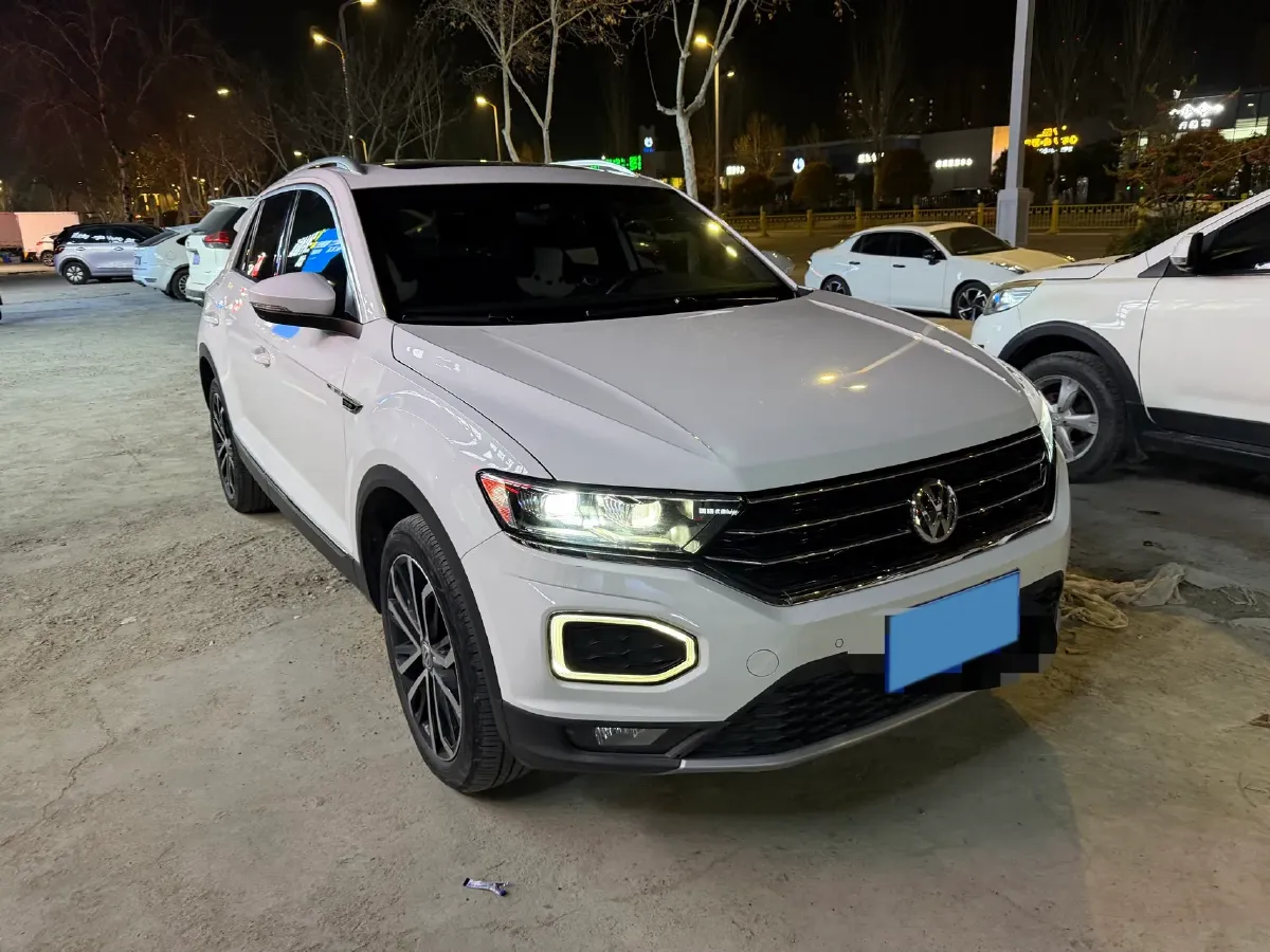 2019 Volkswagen T-Roc 1.4T 150HP L4 7DCT,autocango,china used car exporter,china ev exporter,chinese used car exporter,chinese used ev exporter