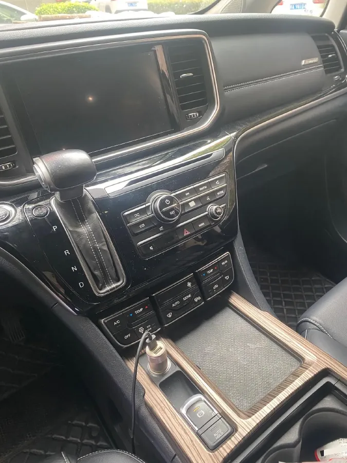 2020 GAC Trumpchi M8 2.0T 252HP L4 8AT,autocango,china used car exporter,china ev exporter,chinese used car exporter,chinese used ev exporter