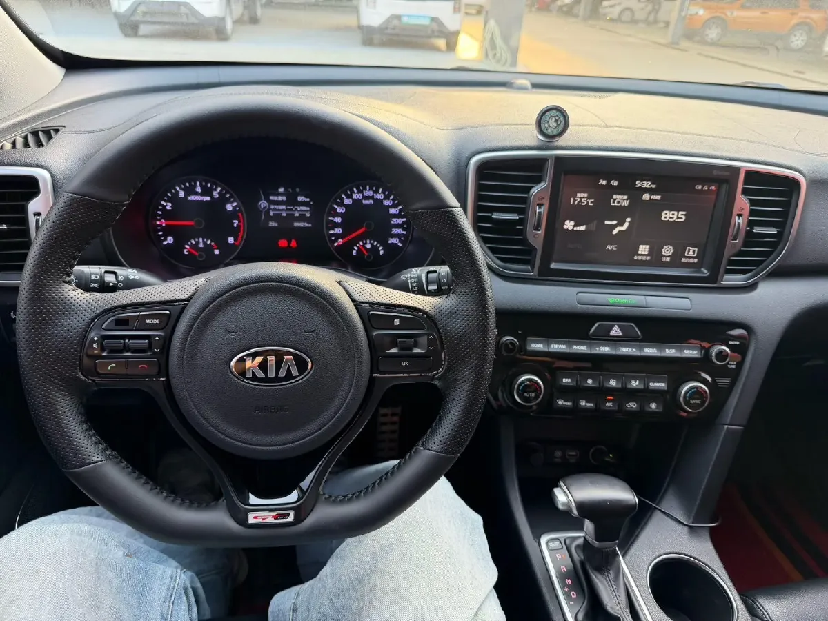 2016 Kia KX5 1.6T 177HP L4 7DCT,autocango,china used car exporter,china ev exporter,chinese used car exporter,chinese used ev exporter