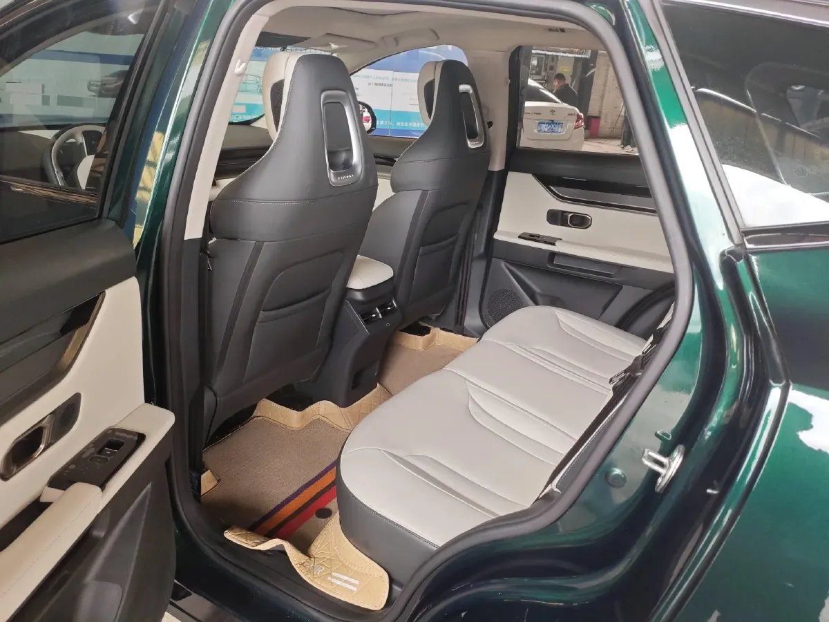 2023 Jetour DASHING 1.5T 156HP L4 6DCT,autocango,china used car exporter,china ev exporter,chinese used car exporter,chinese used ev exporter