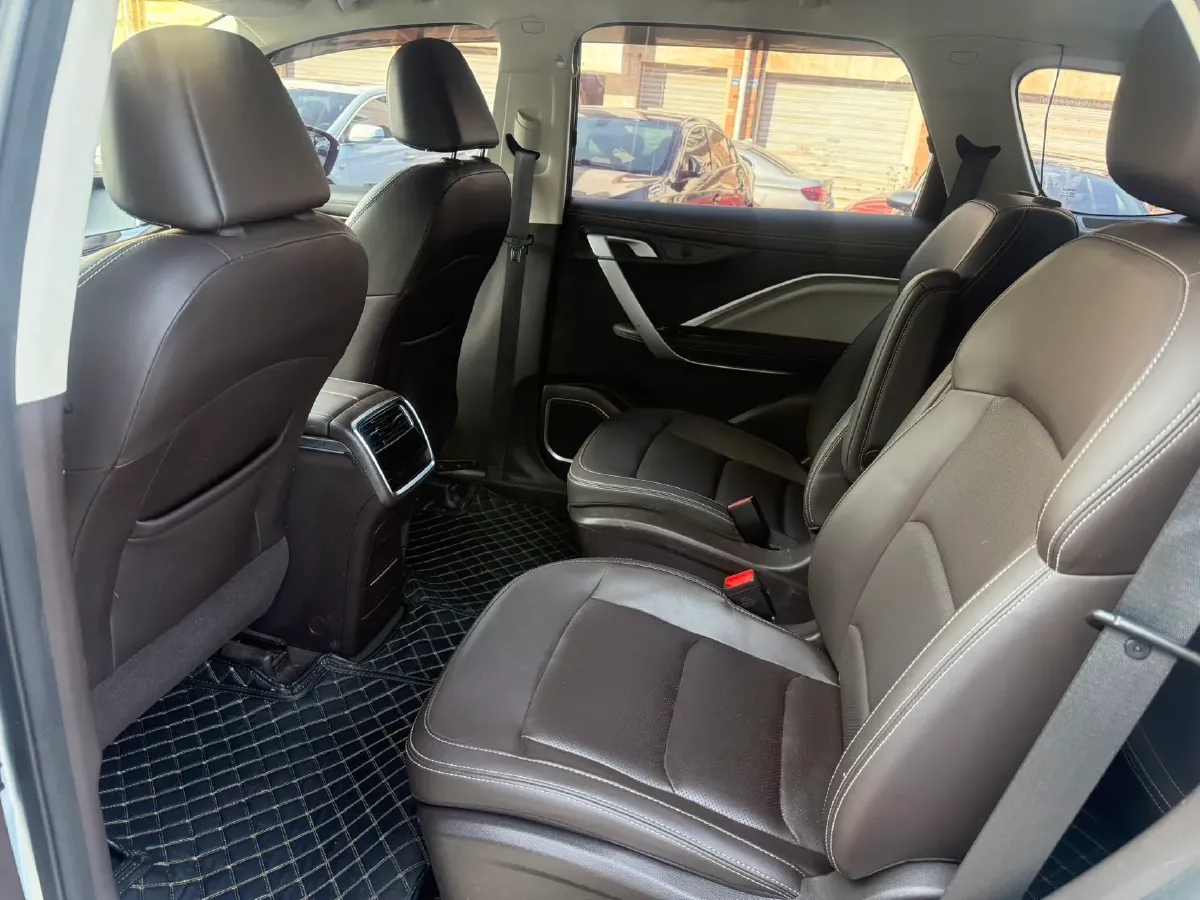 2021 Geely JiaJi 1.8T 184HP L4 7DCT,autocango,china used car exporter,china ev exporter,chinese used car exporter,chinese used ev exporter