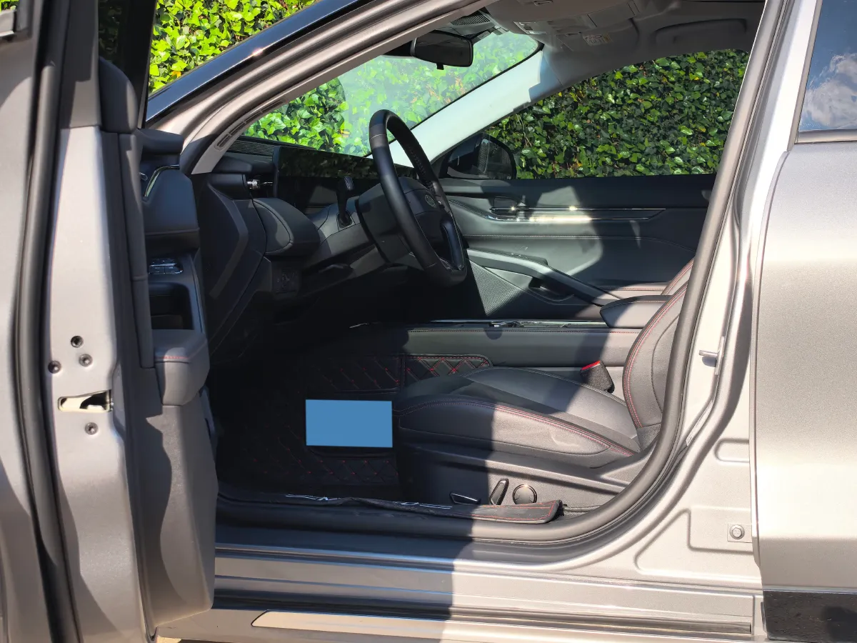 2022 Ford Mondeo 2.0T 238HP L4 8AT,autocango,china used car exporter,china ev exporter,chinese used car exporter,chinese used ev exporter