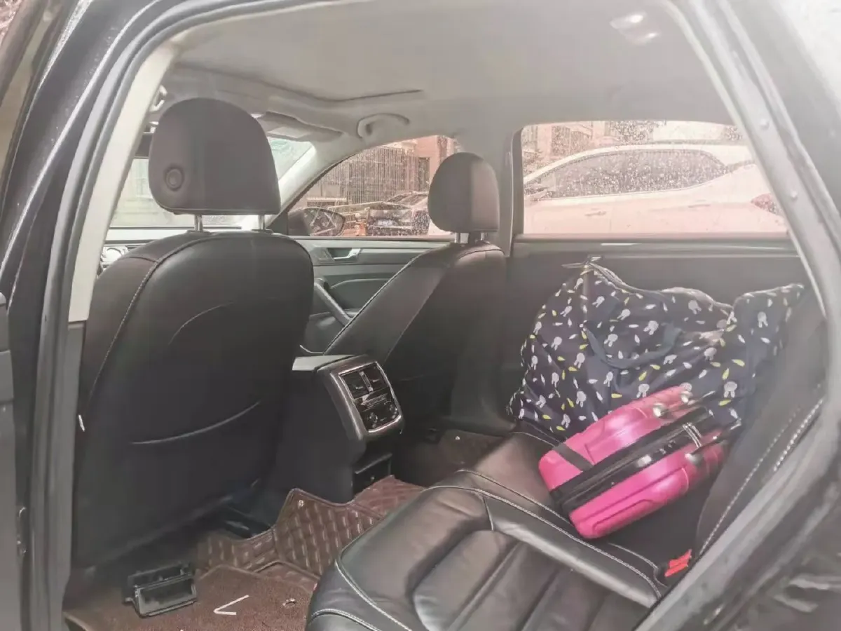 2017 Volkswagen Passat 1.8T 180HP L4 7DCT,autocango,china used car exporter,china ev exporter,chinese used car exporter,chinese used ev exporter