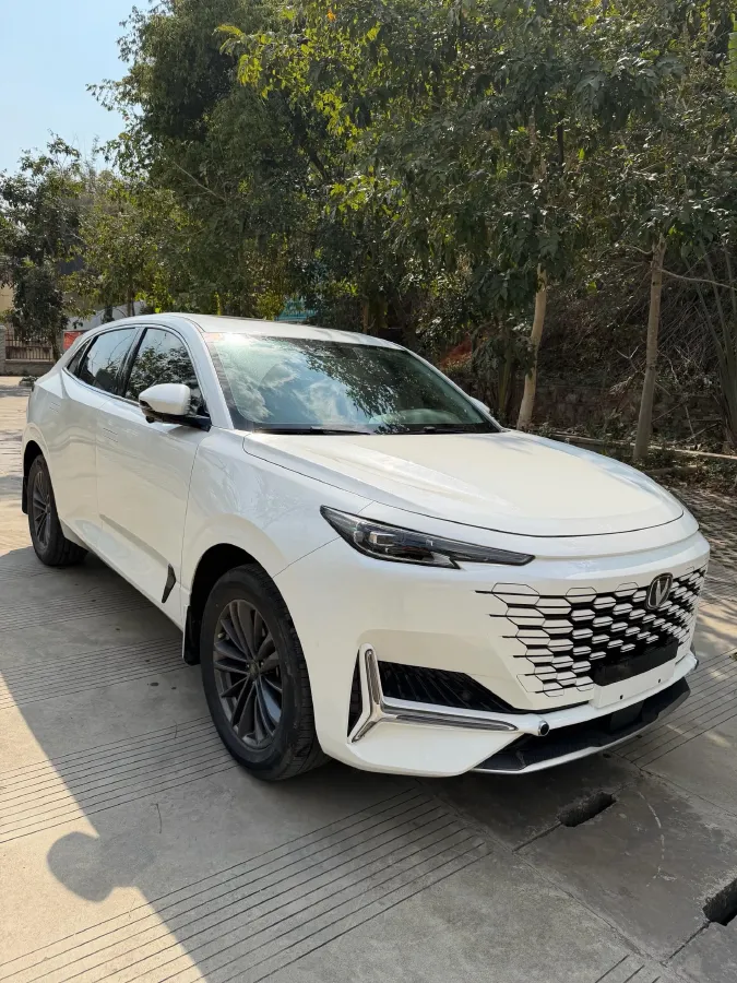 2023 ChangAn UNI-K 2.0T 233HP L4 8AT,autocango,china used car exporter,china ev exporter,chinese used car exporter,chinese used ev exporter