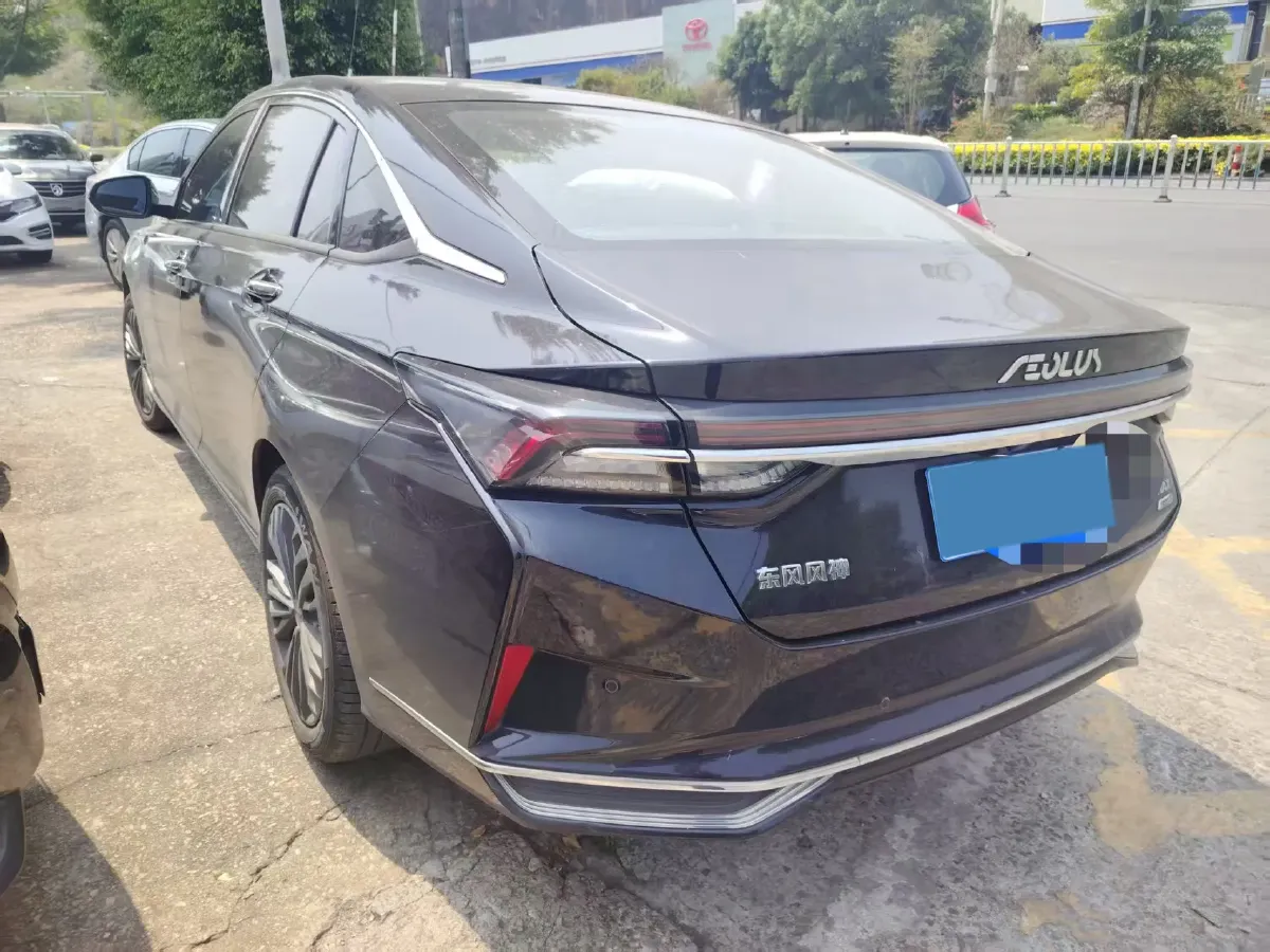 2021 DongFeng Aeolus YiXuan MAX 1.5T 190HP L4 7DCT,autocango,china used car exporter,china ev exporter,chinese used car exporter,chinese used ev exporter