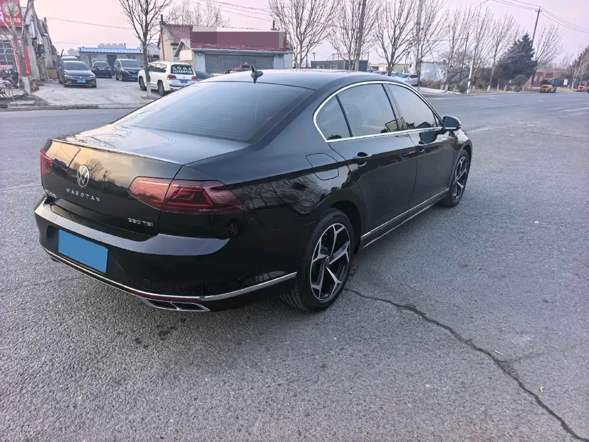 2025 Volkswagen Magotan 2.0T 186HP L4 7DCT,autocango,china used car exporter,china ev exporter,chinese used car exporter,chinese used ev exporter