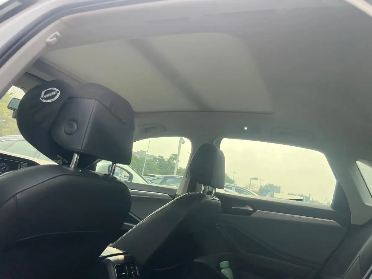 2019 Jeep Renegade 1.3T 173HP L4 7DCT,autocango,china used car exporter,china ev exporter,chinese used car exporter,chinese used ev exporter