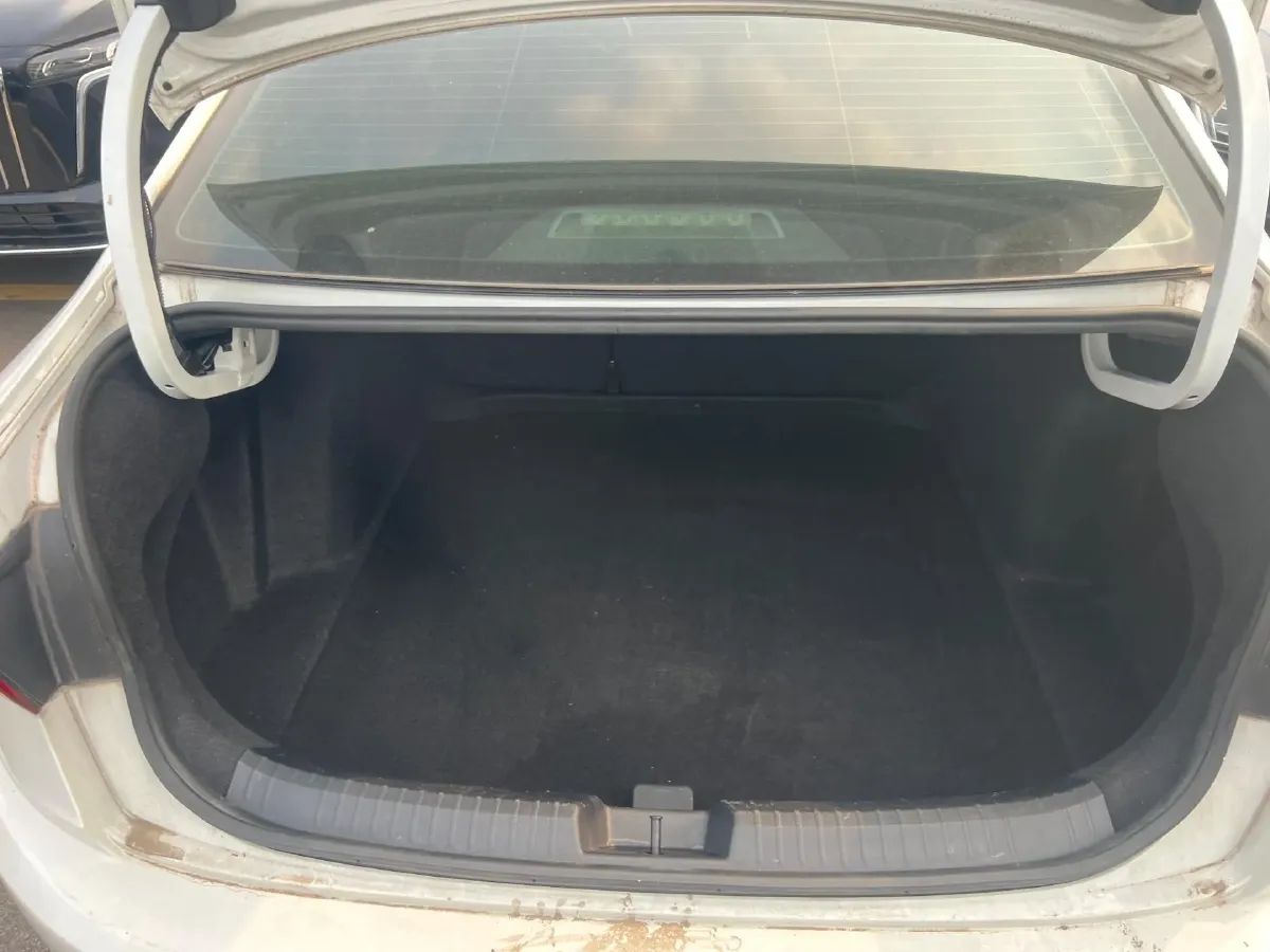 2019 Jeep Renegade 1.3T 173HP L4 7DCT,autocango,china used car exporter,china ev exporter,chinese used car exporter,chinese used ev exporter