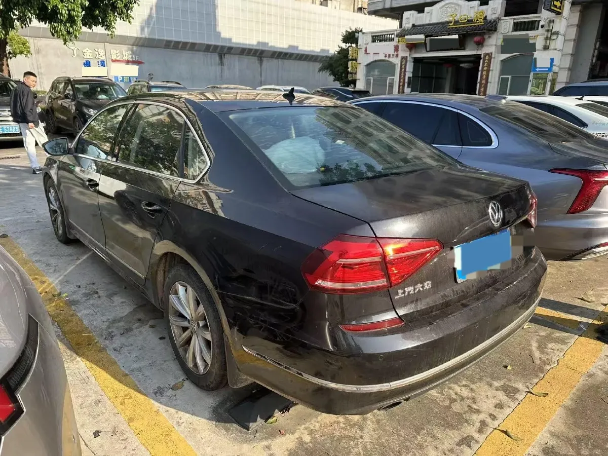 2017 Volkswagen Passat 1.8T 180HP L4 7DCT,autocango,china used car exporter,china ev exporter,chinese used car exporter,chinese used ev exporter