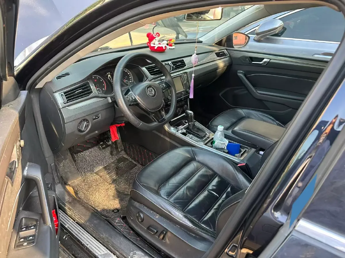 2017 Volkswagen Passat 1.8T 180HP L4 7DCT,autocango,china used car exporter,china ev exporter,chinese used car exporter,chinese used ev exporter