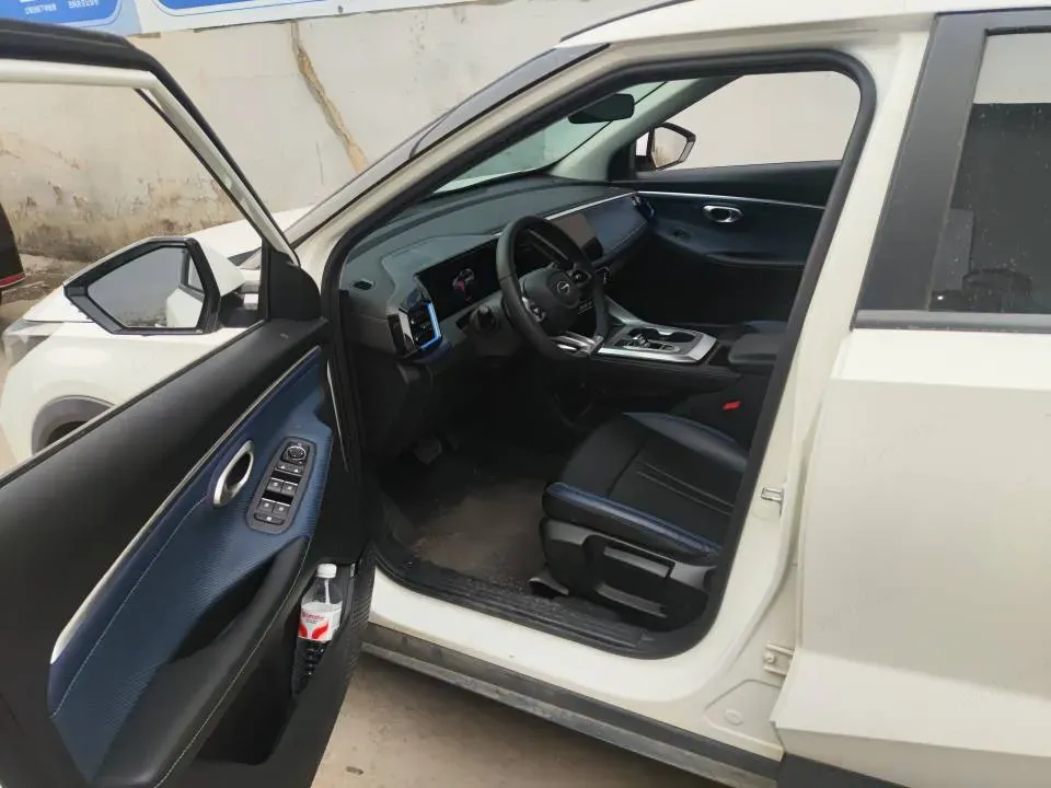 2023 GAC Trumpchi GS3 1.5T 177HP L4 7DCT,autocango,china used car exporter,china ev exporter,chinese used car exporter,chinese used ev exporter