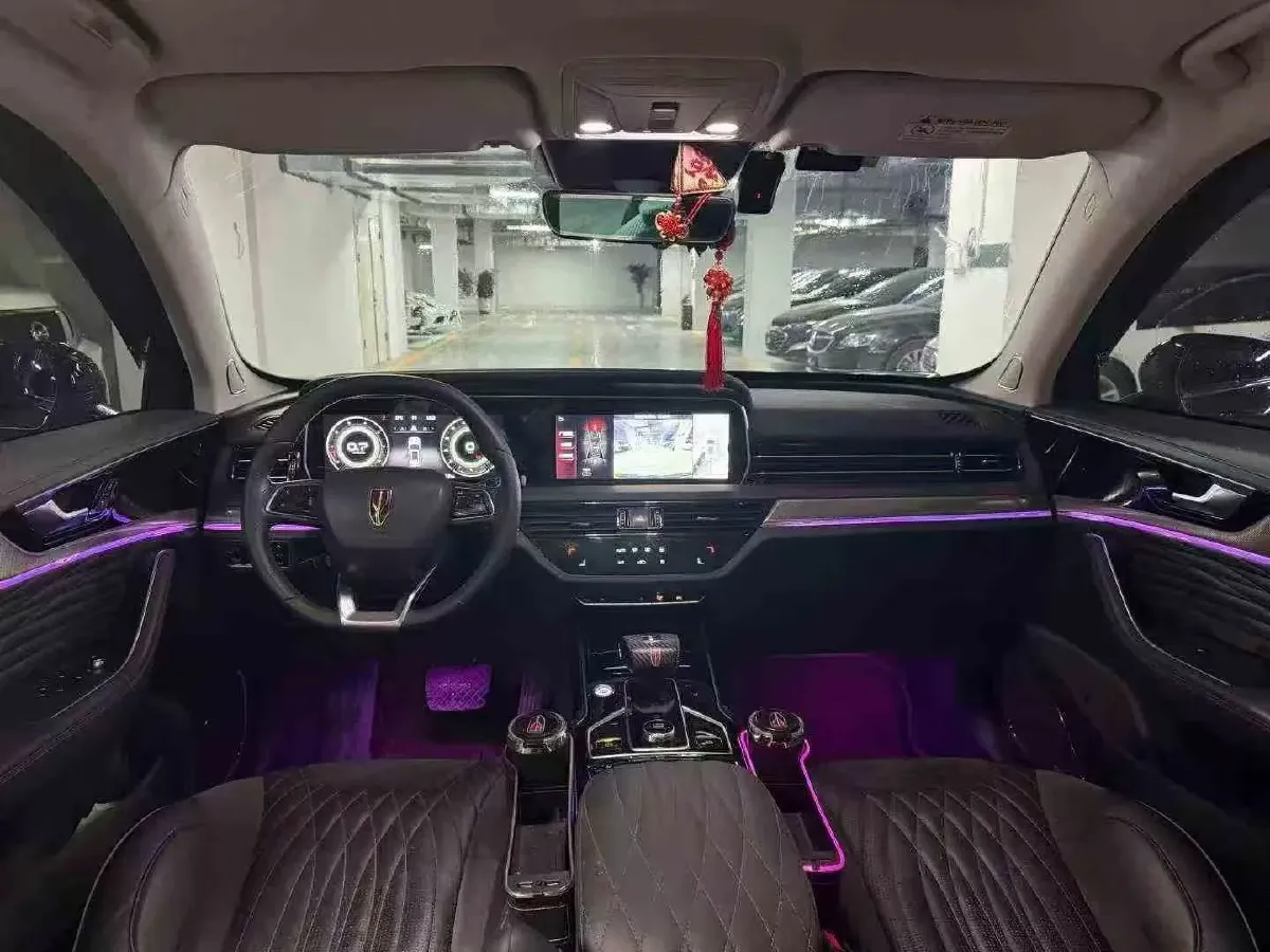 2023 HongQi HS5 2.0T 252HP L4 8AT,autocango,china used car exporter,china ev exporter,chinese used car exporter,chinese used ev exporter