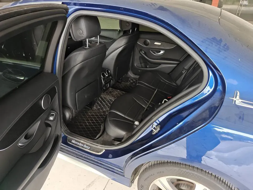 2021 Mercedes-Benz C Class 1.5T 184HP L4 9AT,autocango,china used car exporter,china ev exporter,chinese used car exporter,chinese used ev exporter
