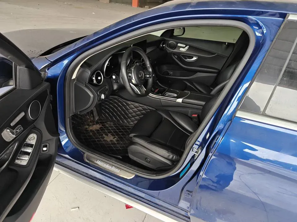 2021 Mercedes-Benz C Class 1.5T 184HP L4 9AT,autocango,china used car exporter,china ev exporter,chinese used car exporter,chinese used ev exporter