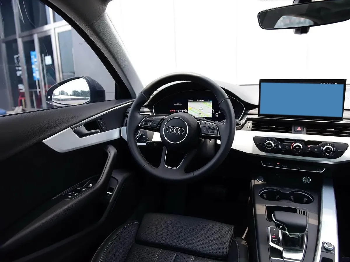 2020 Audi A4L 2.0T 190HP L4 7DCT,autocango,china used car exporter,china ev exporter,chinese used car exporter,chinese used ev exporter