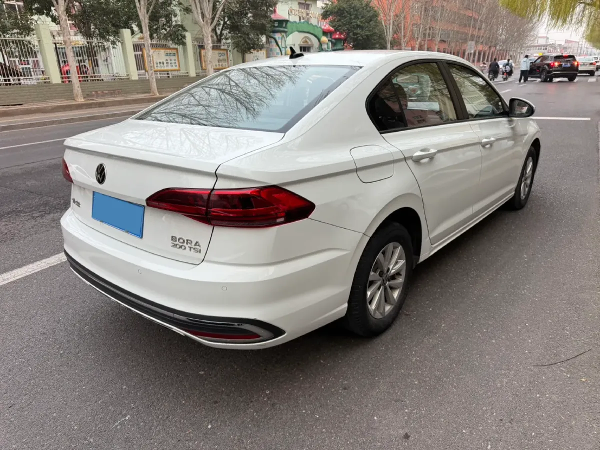 2023 Volkswagen Bora 1.2T 116HP L4 7DCT,autocango,china used car exporter,china ev exporter,chinese used car exporter,chinese used ev exporter