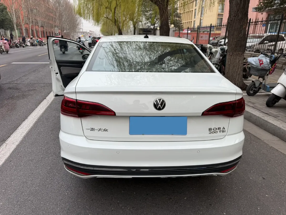 2023 Volkswagen Bora 1.2T 116HP L4 7DCT,autocango,china used car exporter,china ev exporter,chinese used car exporter,chinese used ev exporter