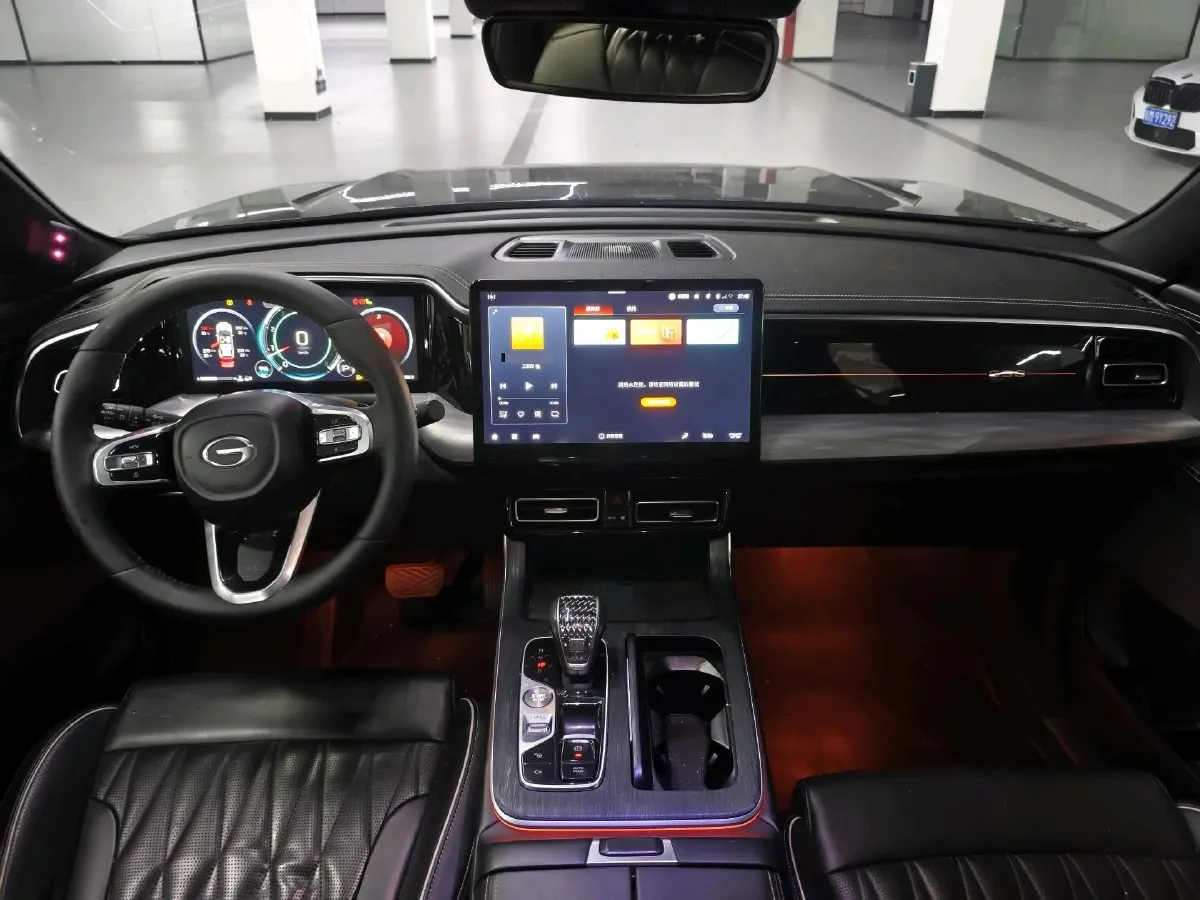 2022 GAC Trumpchi GS8 2.0T 252HP L4 8AT,autocango,china used car exporter,china ev exporter,chinese used car exporter,chinese used ev exporter