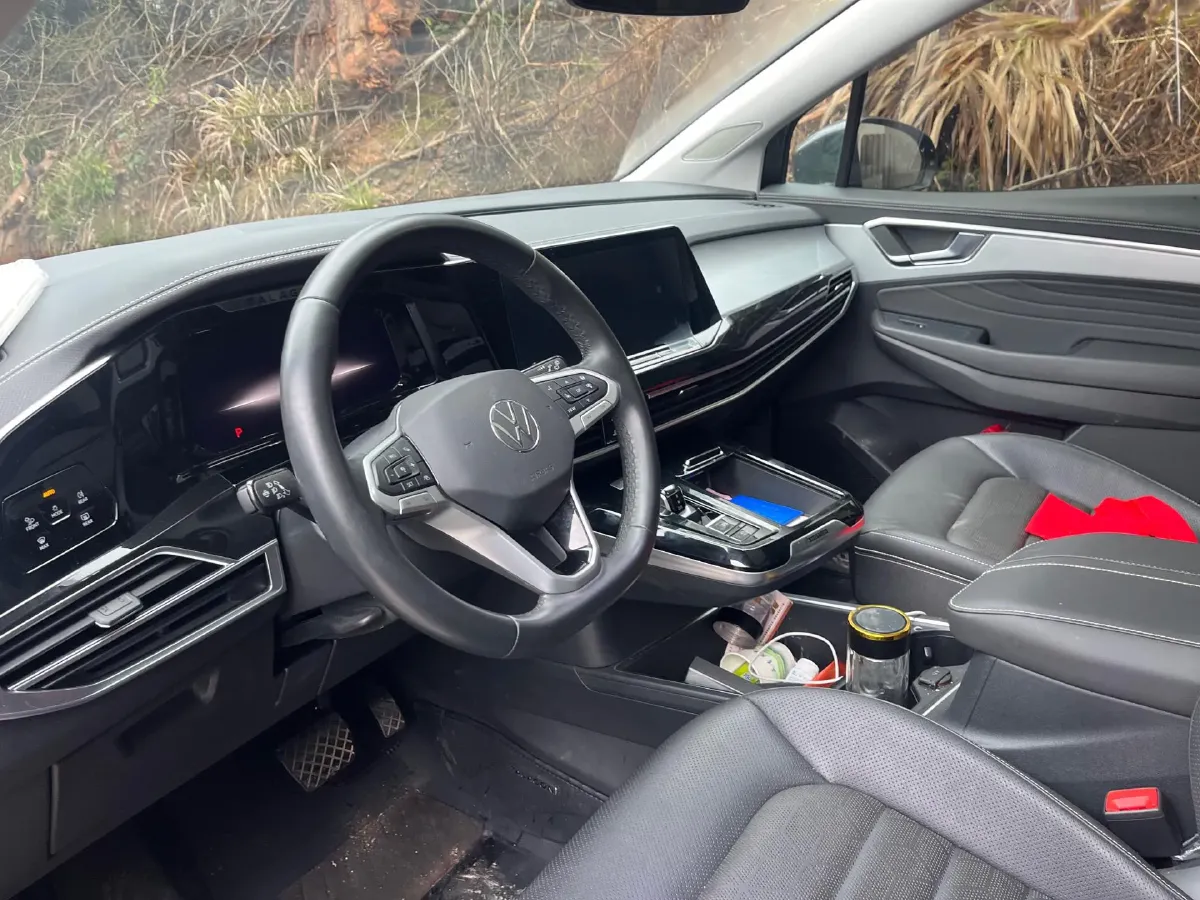 2021 Volkswagen Talagon 2.0T 220HP L4 7DCT,autocango,china used car exporter,china ev exporter,chinese used car exporter,chinese used ev exporter