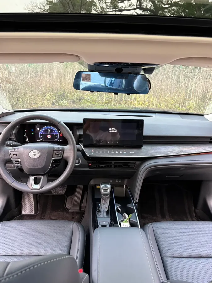 2026 Toyota Camry 2.0L 173HP L4 CVT,autocango,china used car exporter,china ev exporter,chinese used car exporter,chinese used ev exporter