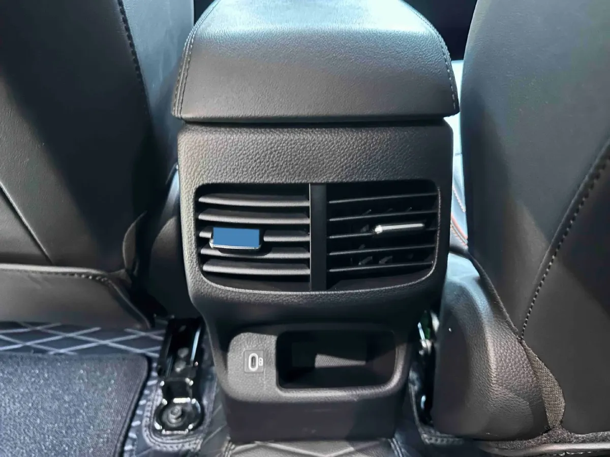 2023 Kia Seltos 1.5L 115HP L4 CVT,autocango,china used car exporter,china ev exporter,chinese used car exporter,chinese used ev exporter