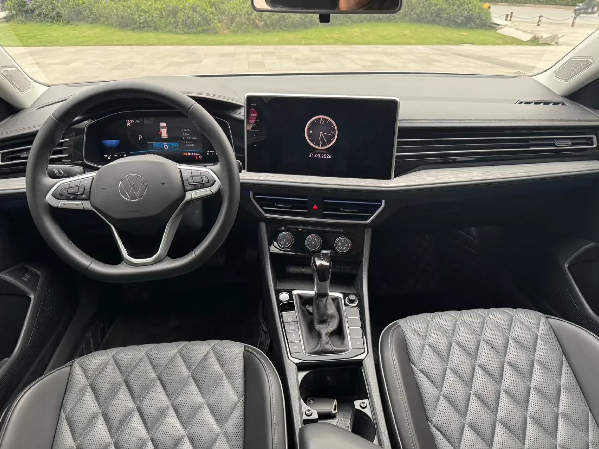 2024 Volkswagen Sagitar 1.5T 160HP L4 7DCT,autocango,china used car exporter,china ev exporter,chinese used car exporter,chinese used ev exporter