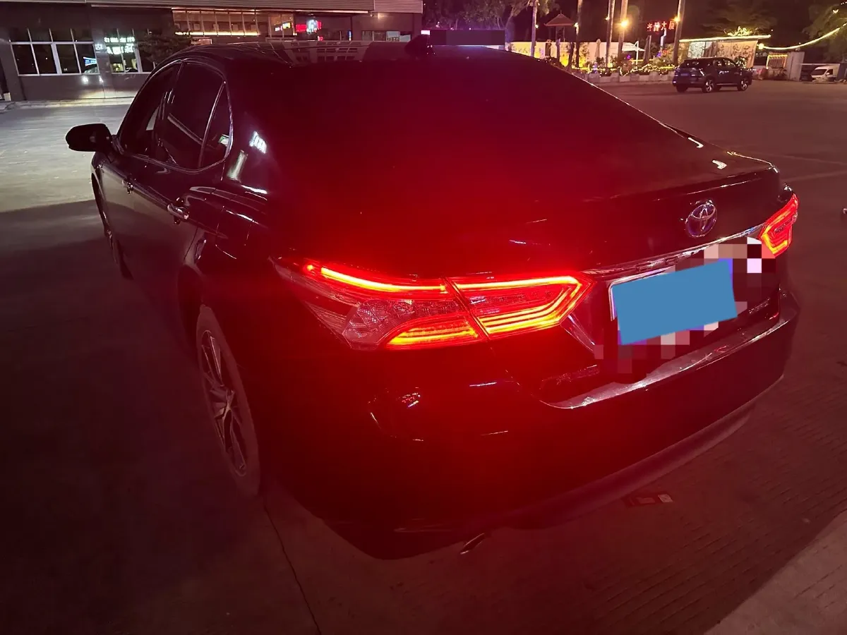 2023 Toyota Camry 2.5L 178HP L4 E-CVT Hybrid,autocango,china used car exporter,china ev exporter,chinese used car exporter,chinese used ev exporter