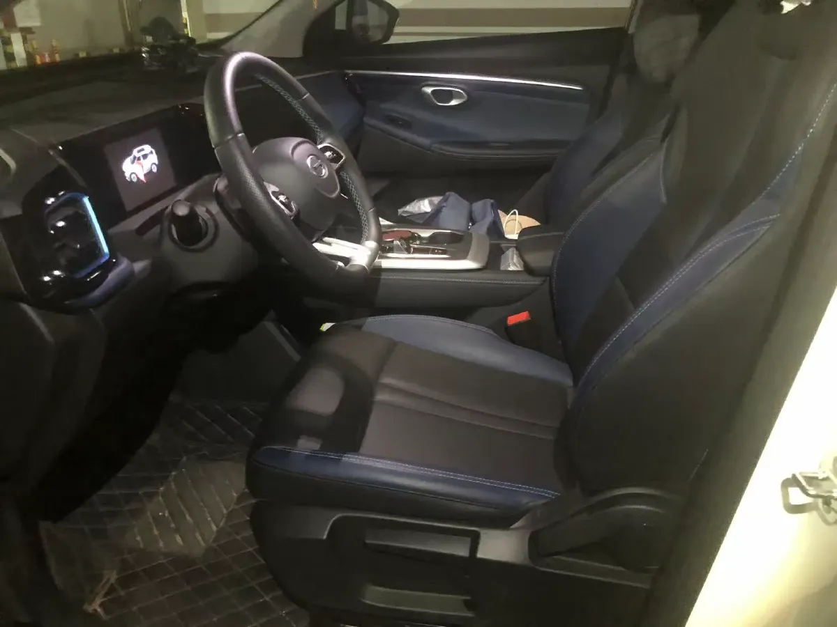 2025 GAC Trumpchi GS3 1.5T 177HP L4 7DCT,autocango,china used car exporter,china ev exporter,chinese used car exporter,chinese used ev exporter