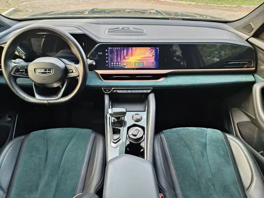 2021 Geely Monjaro 2.0T 218HP L4 7DCT,autocango,china used car exporter,china ev exporter,chinese used car exporter,chinese used ev exporter