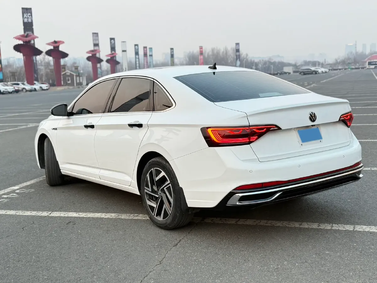 2023 Volkswagen Sagitar 1.4T 150HP L4 7DCT,autocango,china used car exporter,china ev exporter,chinese used car exporter,chinese used ev exporter