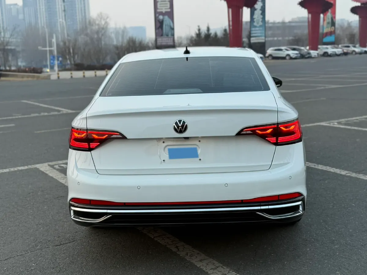 2023 Volkswagen Sagitar 1.4T 150HP L4 7DCT,autocango,china used car exporter,china ev exporter,chinese used car exporter,chinese used ev exporter