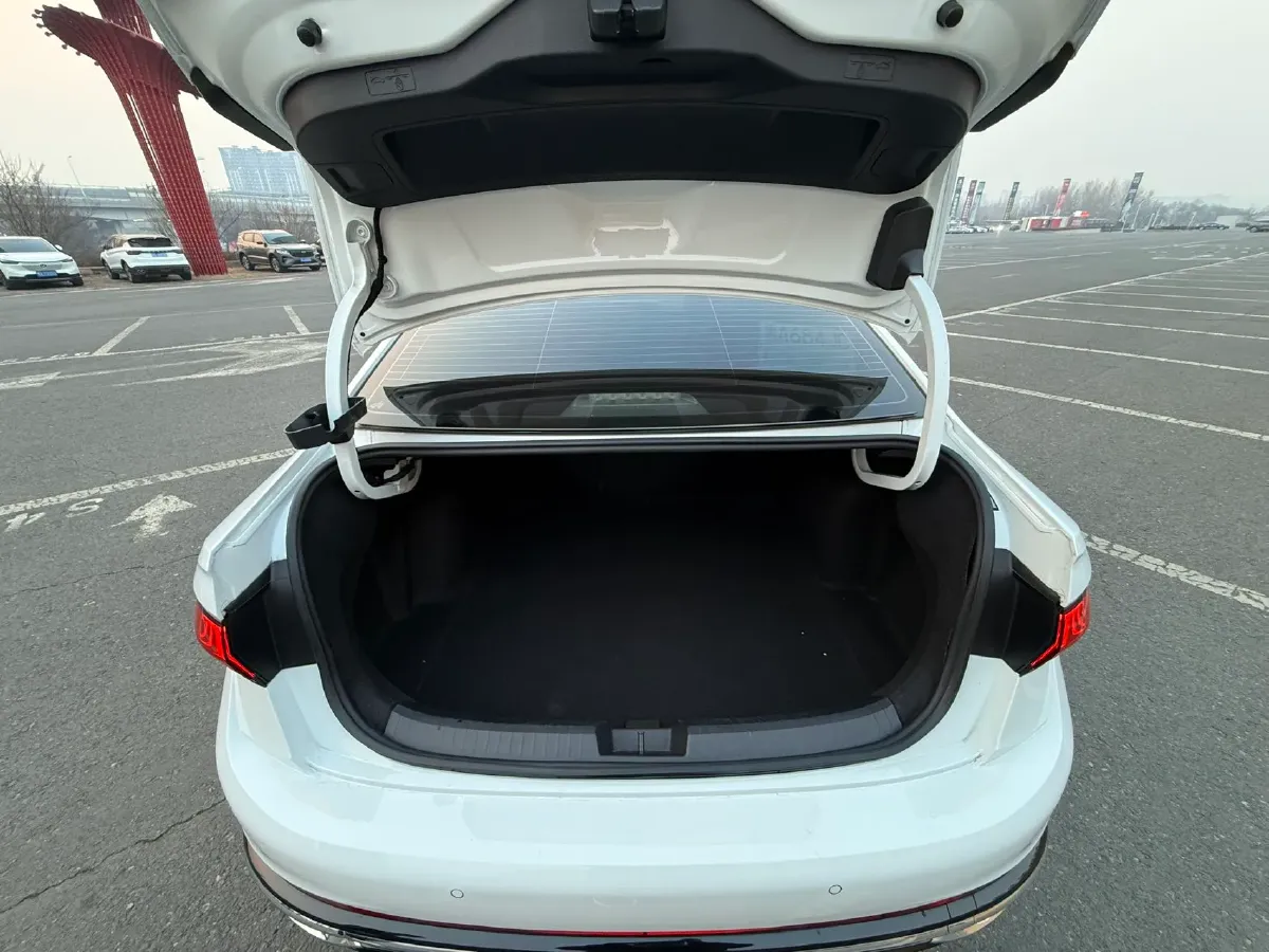 2023 Volkswagen Sagitar 1.4T 150HP L4 7DCT,autocango,china used car exporter,china ev exporter,chinese used car exporter,chinese used ev exporter