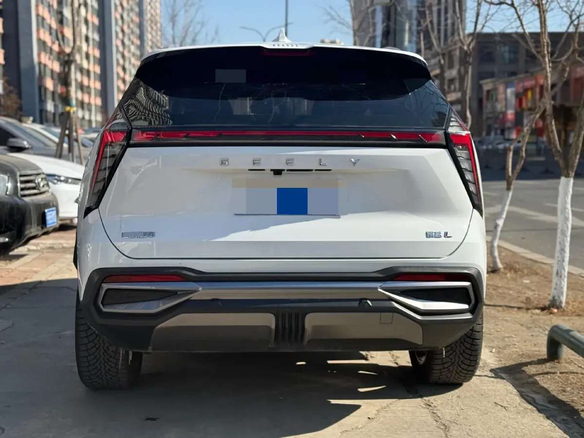 2023 Geely StarRay 1.5T 181HP L4 7DCT,autocango,china used car exporter,china ev exporter,chinese used car exporter,chinese used ev exporter