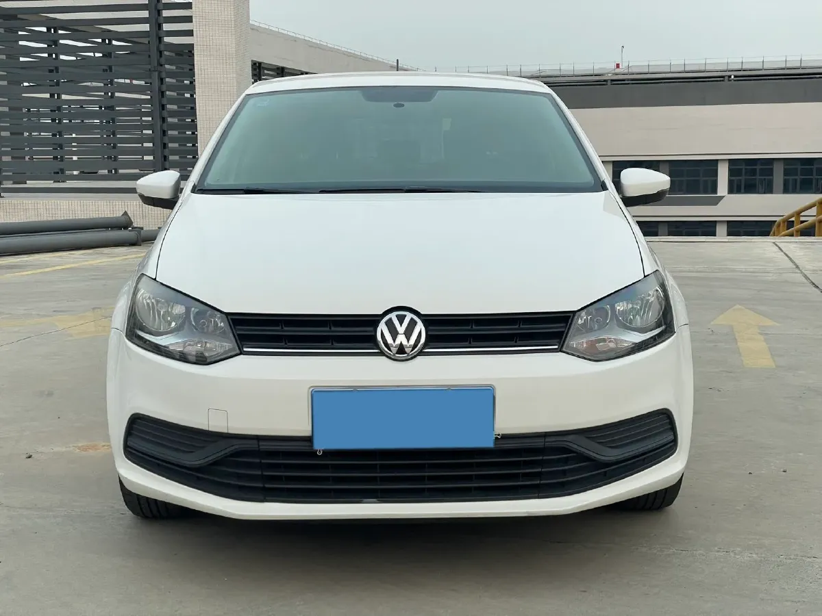 2016 Volkswagen Polo 1.4L 90HP L4 6AT,autocango,china used car exporter,china ev exporter,chinese used car exporter,chinese used ev exporter