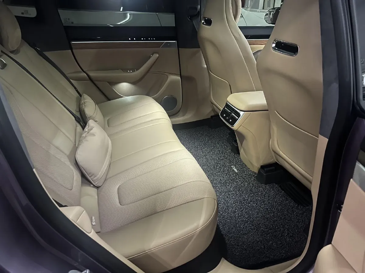 2024 HIMA R7 BEV 100KWH,autocango,china used car exporter,china ev exporter,chinese used car exporter,chinese used ev exporter