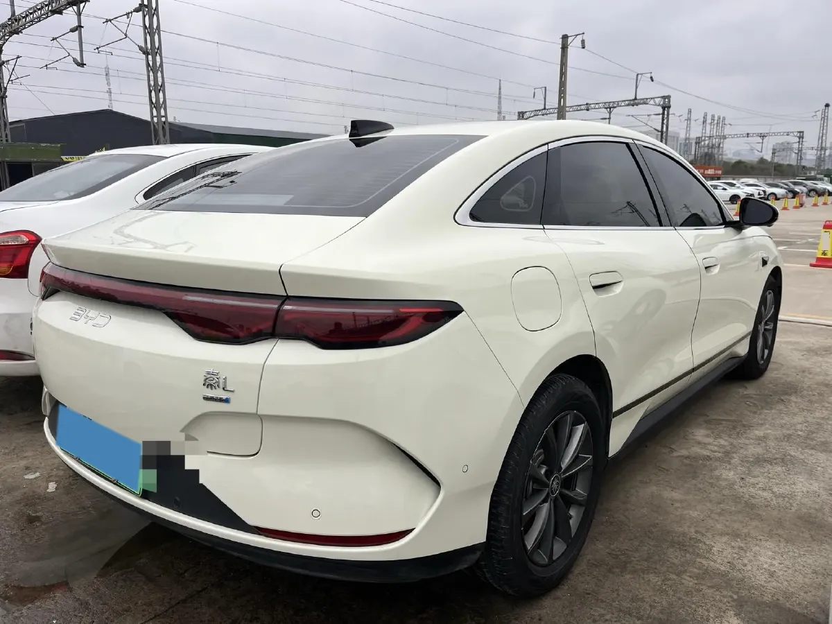 2025 BYD QinL BEV,autocango,china used car exporter,china ev exporter,chinese used car exporter,chinese used ev exporter