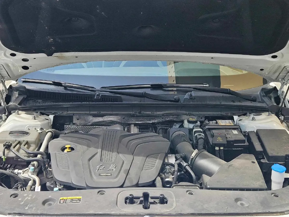 2023 HongQi H6 2.0T 252HP L4 8AT,autocango,china used car exporter,china ev exporter,chinese used car exporter,chinese used ev exporter