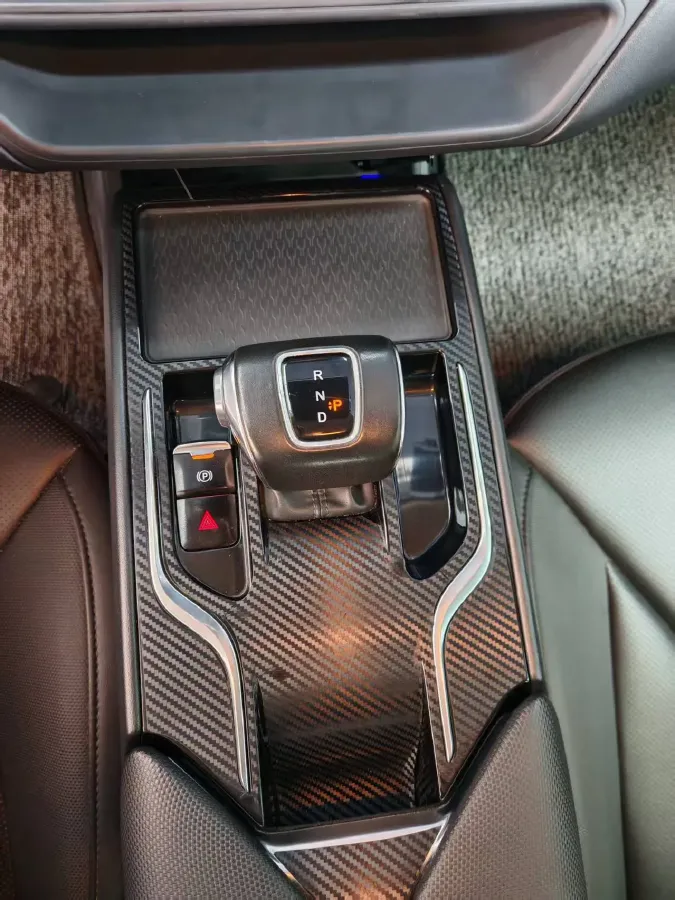 2022 HongQi E-QM5 BEV 54KWH,autocango,china used car exporter,china ev exporter,chinese used car exporter,chinese used ev exporter