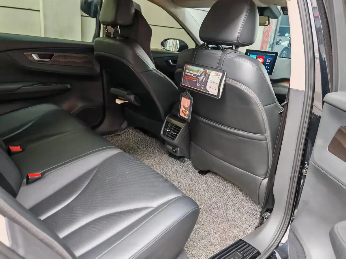 2022 HongQi E-QM5 BEV 54KWH,autocango,china used car exporter,china ev exporter,chinese used car exporter,chinese used ev exporter