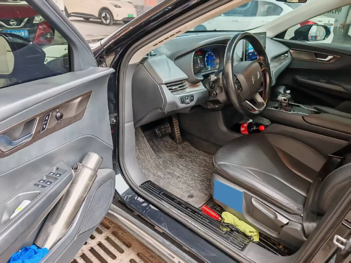 2022 HongQi E-QM5 BEV 54KWH,autocango,china used car exporter,china ev exporter,chinese used car exporter,chinese used ev exporter