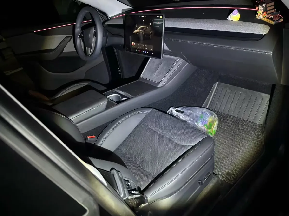 2024 Iveco OuSheng BEV 77.28KWH,autocango,china used car exporter,china ev exporter,chinese used car exporter,chinese used ev exporter