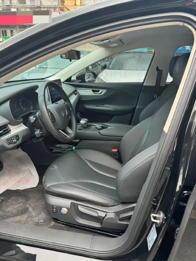 2024 HongQi E-QM5 BEV 60KWH,autocango,china used car exporter,china ev exporter,chinese used car exporter,chinese used ev exporter