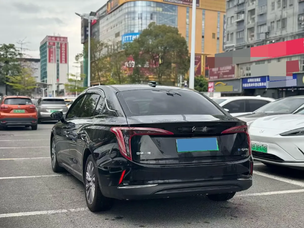 2024 HongQi E-QM5 BEV 60KWH,autocango,china used car exporter,china ev exporter,chinese used car exporter,chinese used ev exporter