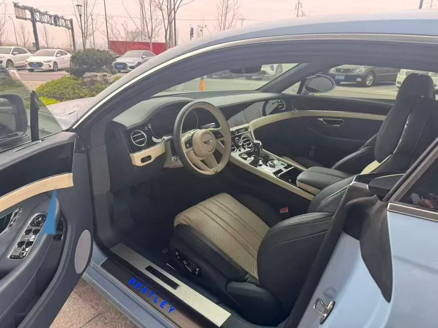 2020 Bentley Continental 4.0T 549HP V8 8DCT,autocango,china used car exporter,china ev exporter,chinese used car exporter,chinese used ev exporter