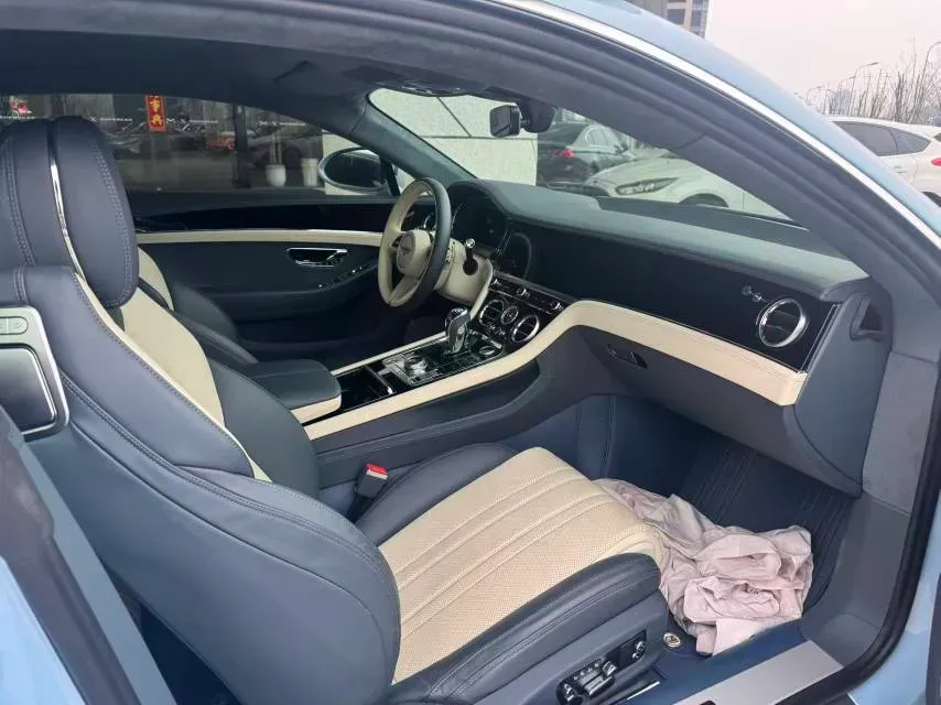 2020 Bentley Continental 4.0T 549HP V8 8DCT,autocango,china used car exporter,china ev exporter,chinese used car exporter,chinese used ev exporter