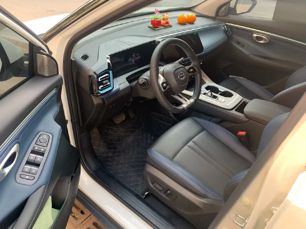 2024 GAC Trumpchi GS3 1.5T 177HP L4 7DCT,autocango,china used car exporter,china ev exporter,chinese used car exporter,chinese used ev exporter