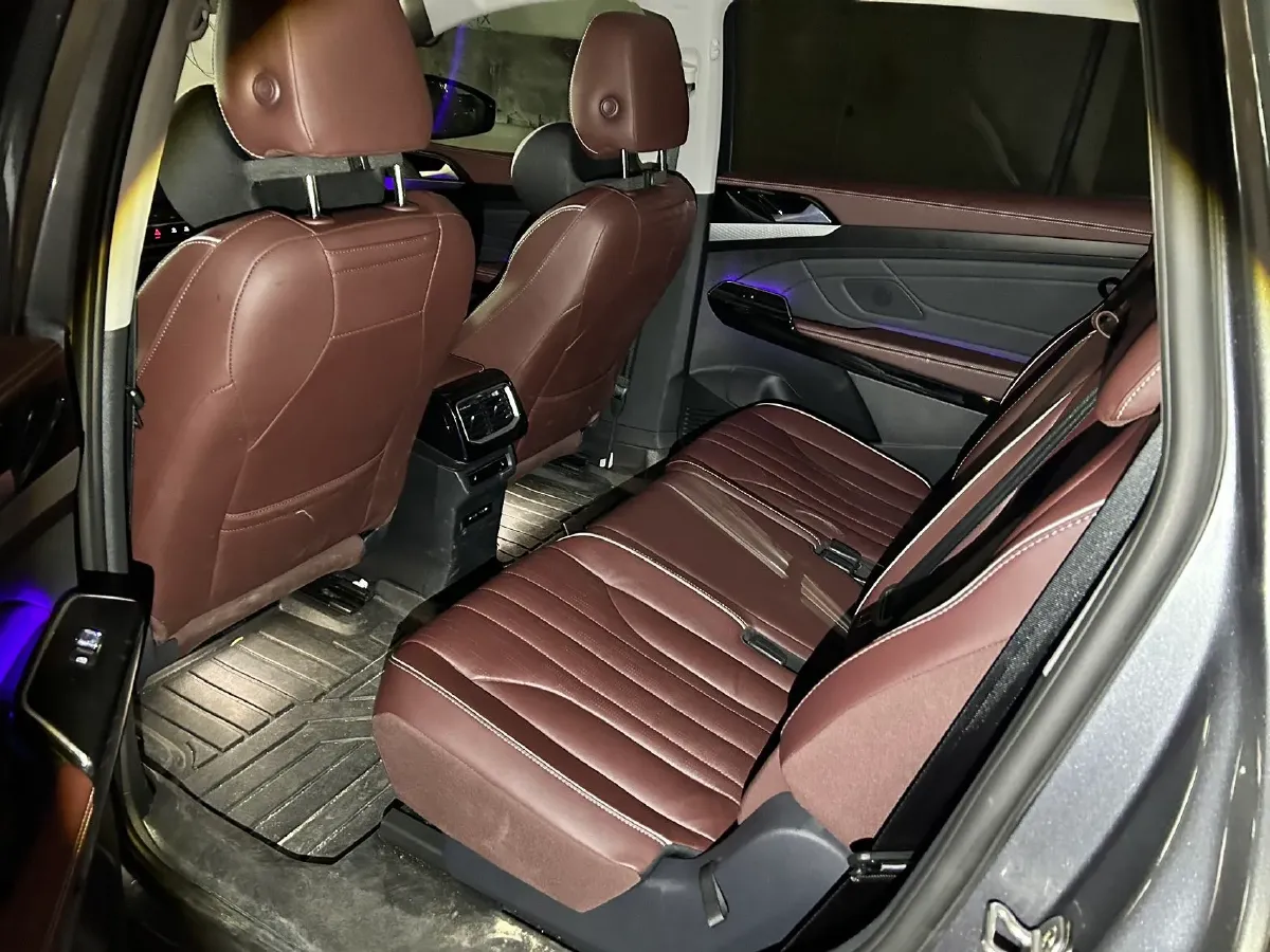 2022 Volkswagen ID.6 X BEV 83.4KWH,autocango,china used car exporter,china ev exporter,chinese used car exporter,chinese used ev exporter